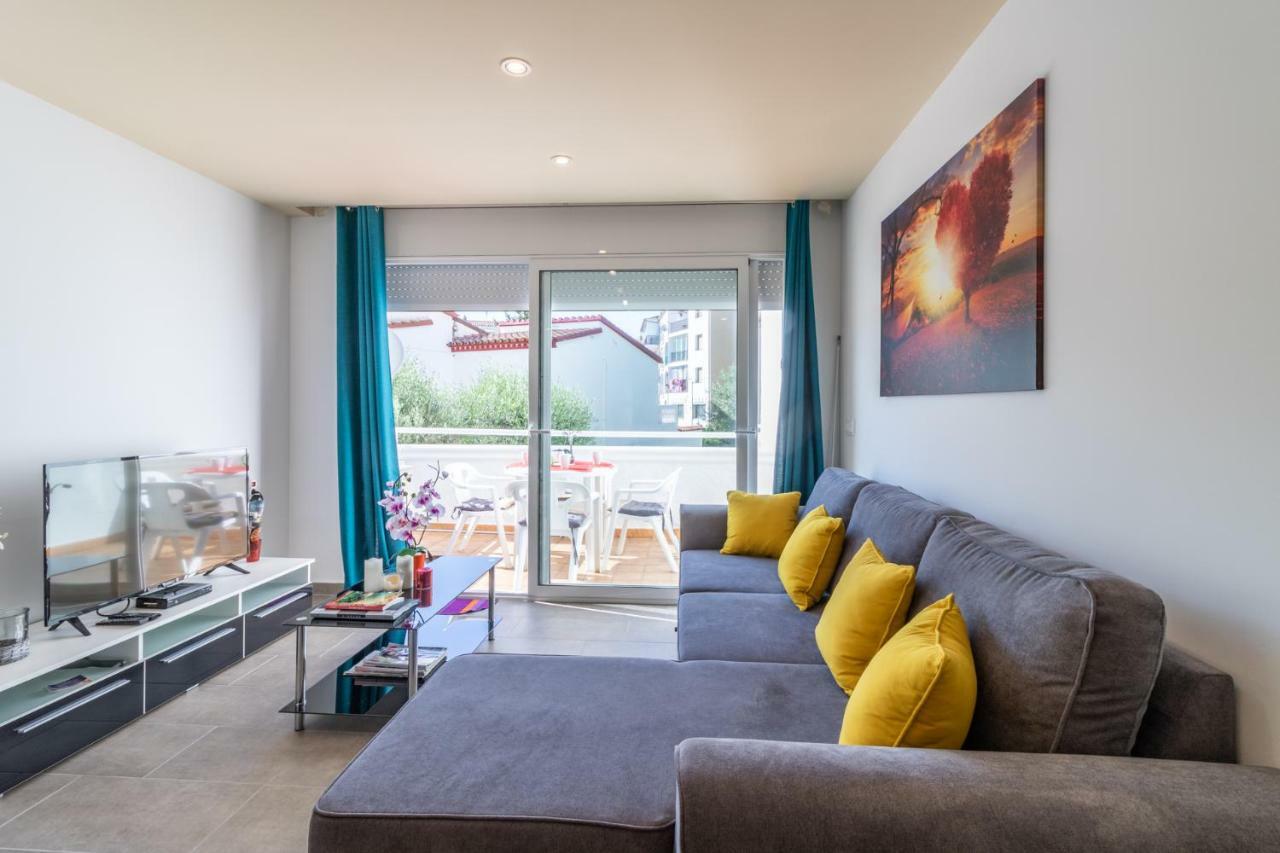 Goldhome - Valira Empuriabrava Exterior photo